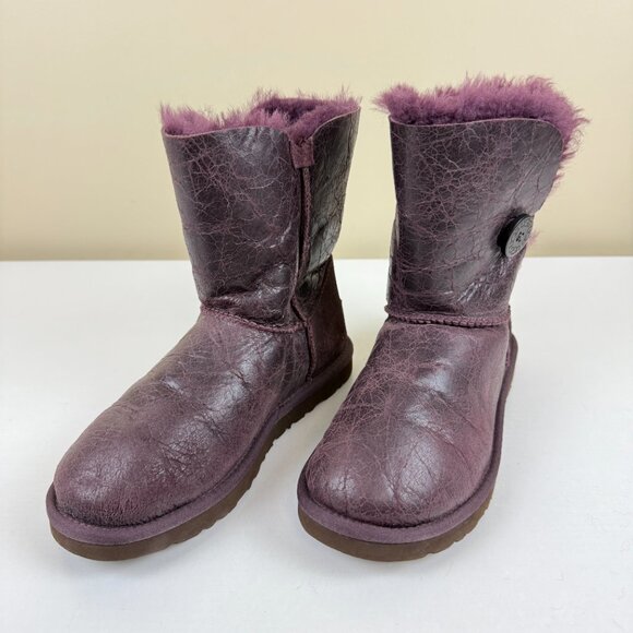 UGG Bailey Button Krinkle Boots S/N 1872 Purple - Picture 1 of 11